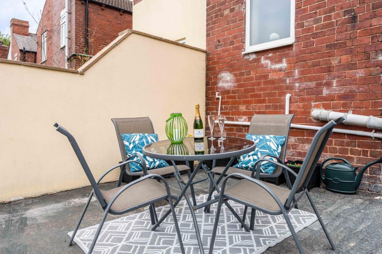 Hopetown Apartment-Modern 1 Bed With Free Parking Normanton  Exterior foto