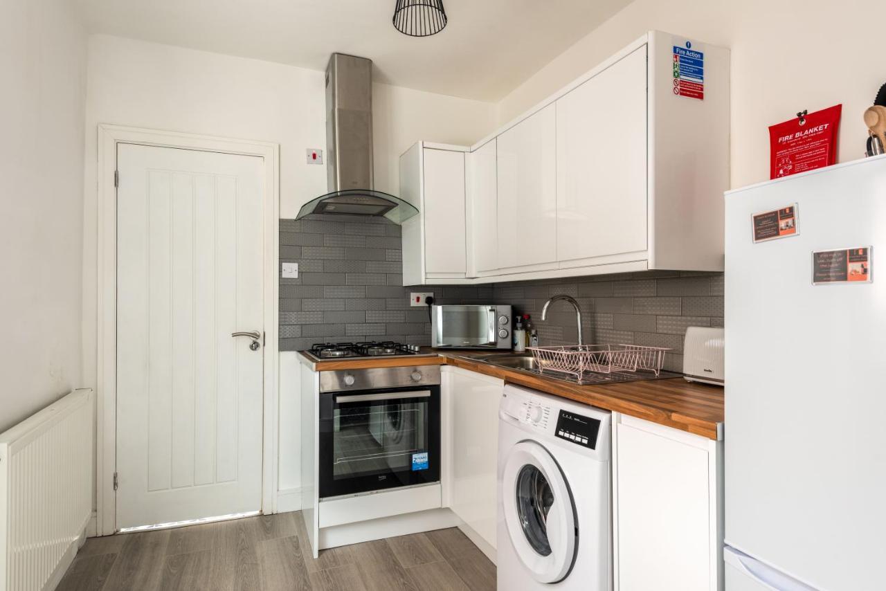 Hopetown Apartment-Modern 1 Bed With Free Parking Normanton  Exterior foto